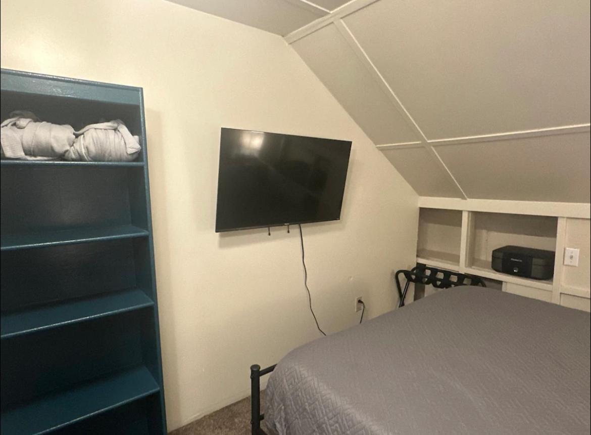 Tacoma Homestay- With Breakfast Included-Private Room 외부 사진